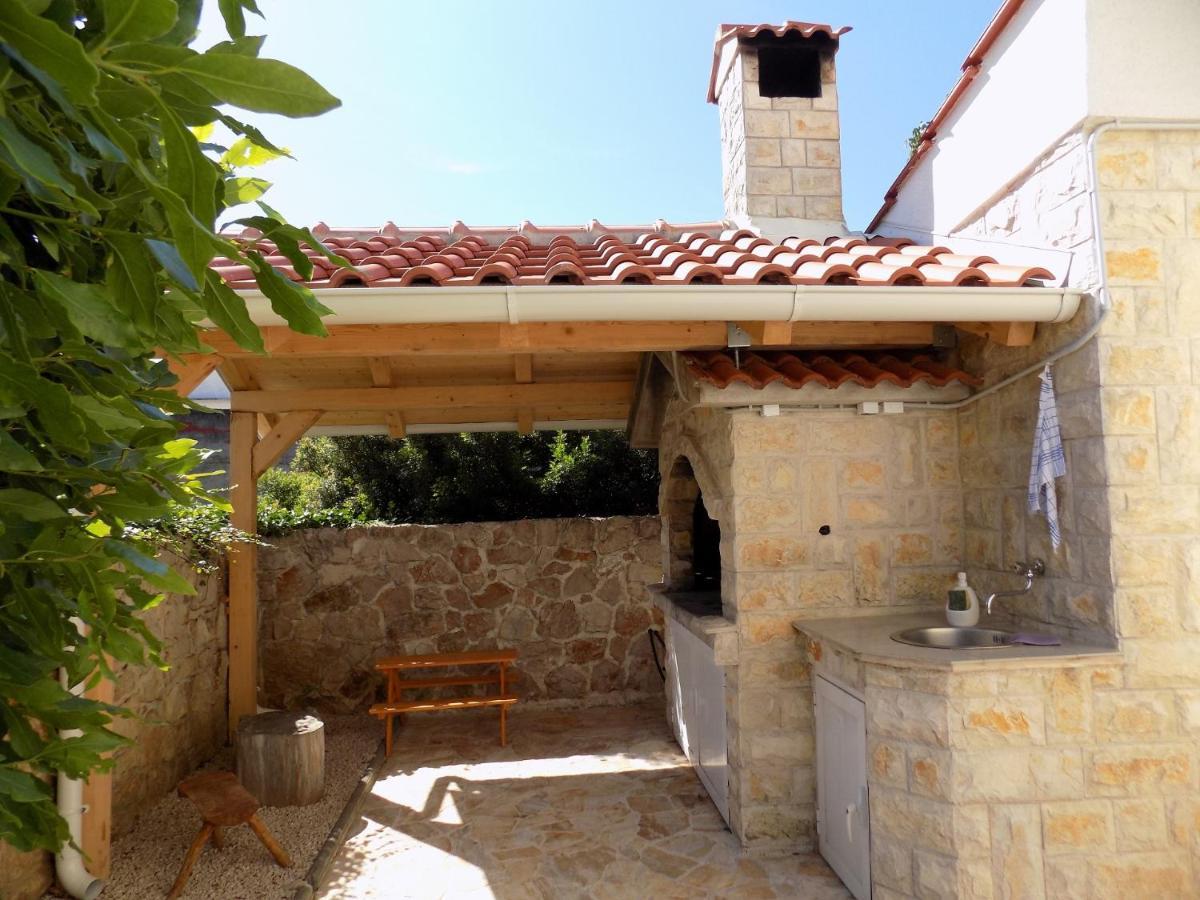 Villa Jukic Murter Luaran gambar